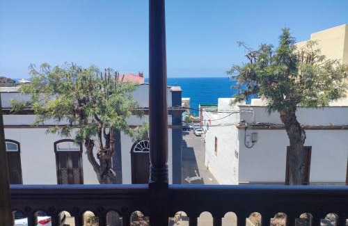 San Juan de la Rambla Apartment | Come Together