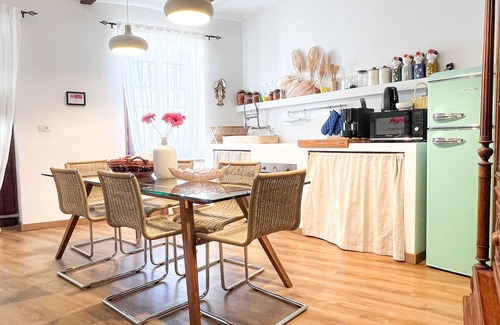 Benevello Bed & Breakfast | ComeCasa 2 bedrooms Apartment with Garden