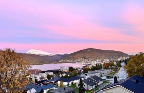 Tromso Apartment | Comfort apartments with two bedrooms and beautiful view!