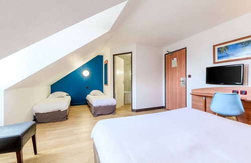 Evreux Hotel | Comfort Hotel Evreux
