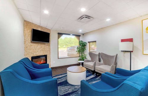 Skyland Hotel | Comfort Inn Asheville Airport