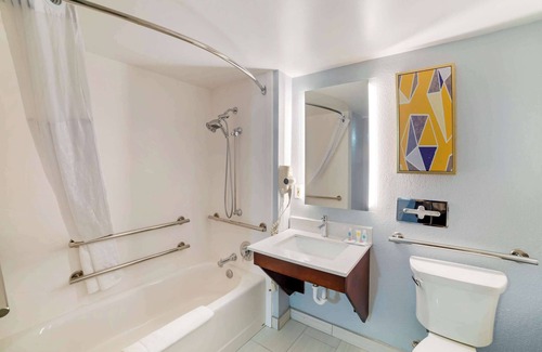 Skyland Hotel | Comfort Inn Asheville Airport