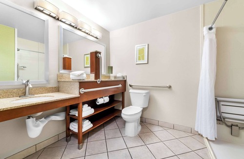 Cody Hotel | Comfort Inn by Choice Hotels