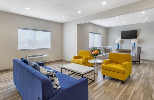 Davenport Hotel | Comfort Inn Davenport East - Bettendorf