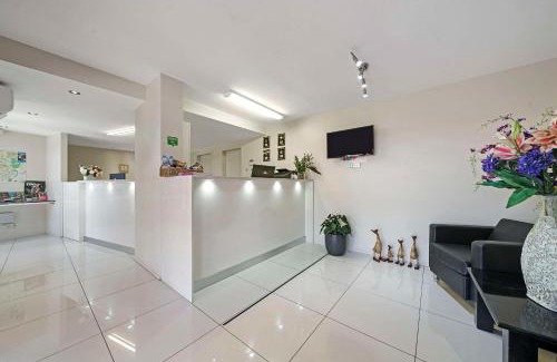 Kearneys Spring Hotel | Comfort Inn Glenfield