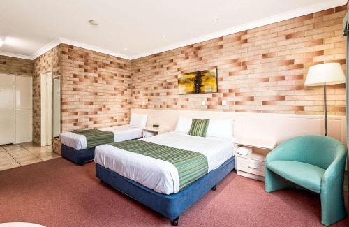 Kearneys Spring Hotel | Comfort Inn Glenfield