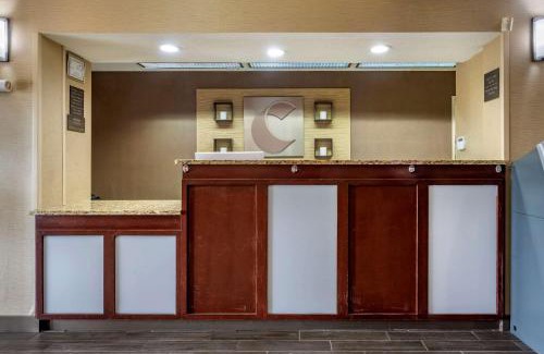 Strabane Hotel | Comfort Inn Meadowlands