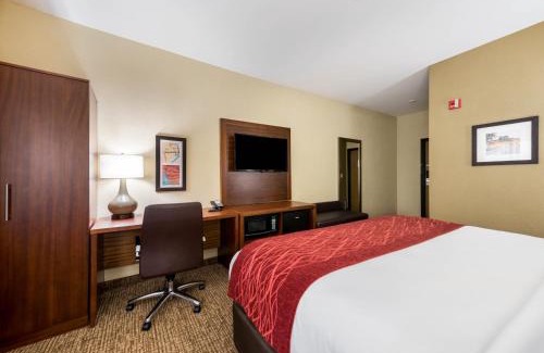 Onalaska Hotel | Comfort Inn Onalaska - La Crosse Area