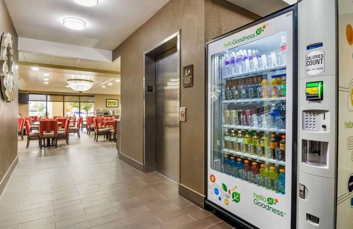 Ottawa Hotel | Comfort Inn Ottawa - Superior Queen Suite with Two Queen Beds - Non Smoking