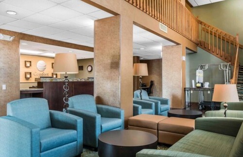 Pine Grove Hotel | Comfort Inn Pine Grove I-81 Hershey Area