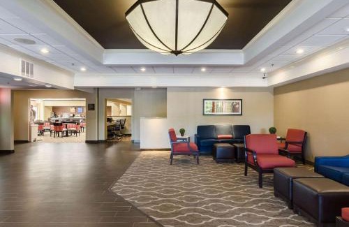 Randolph Hotel | Comfort Inn Randolph-Boston