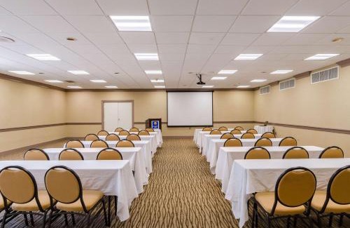 Randolph Hotel | Comfort Inn Randolph-Boston