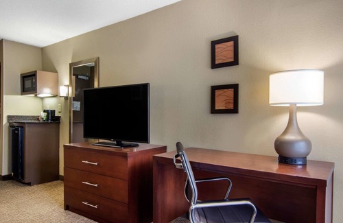 Sandy Springs Hotel | Comfort Inn Sandy Springs - Perimeter