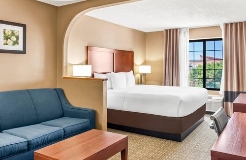 Southside Hotel | Comfort Inn Santa Fe