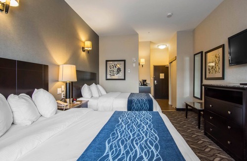 Fort Saskatchewan Hotel | Comfort Inn & Suites