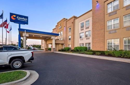 Allen Park Hotel | Comfort Inn & Suites Allen Park - Dearborn