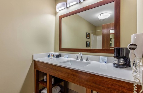 McComb Hotel | Comfort Inn & Suites McComb