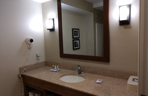 Milford Hotel | Comfort Inn & Suites Milford/Cooperstown