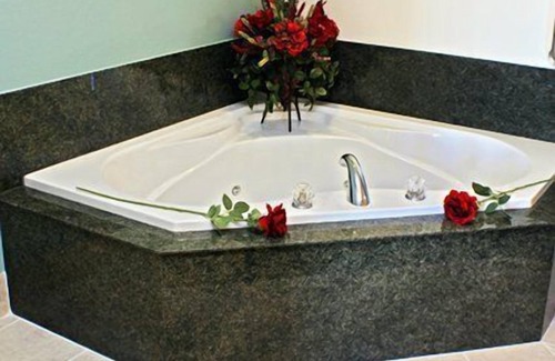 Perry Hotel | Comfort Inn & Suites Perry I-35