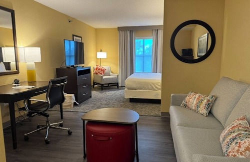 Lexington Park Hotel | Comfort Inn & Suites Lexington Park near Pax River