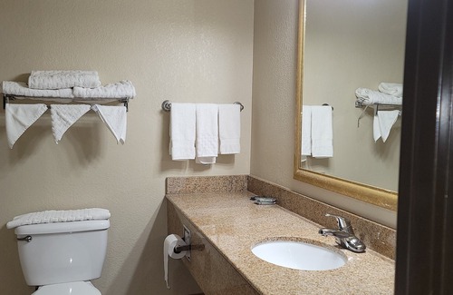 Shakopee Hotel | Comfort Inn & Suites