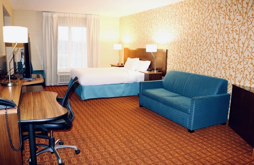 Watervliet Hotel | Comfort Inn & Suites