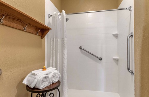Warrensburg Hotel | Comfort Inn Warrensburg Station