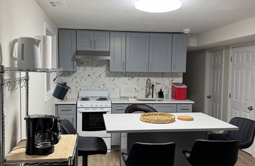 Centereach House | Comfort Stay by Stony Brook University & Hospital