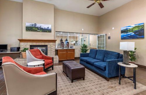 Fort Collins Hotel | Comfort Suites Fort Collins Near University