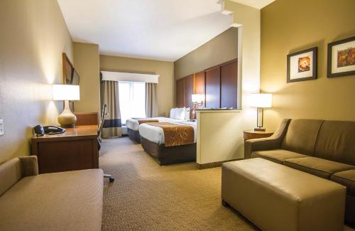 Marshall Hotel | Comfort Suites Marshall