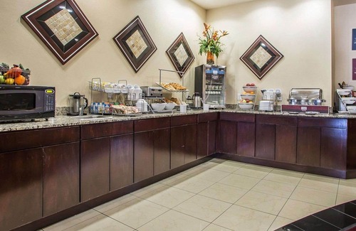 Troy Hotel | Comfort Suites Troy-I75