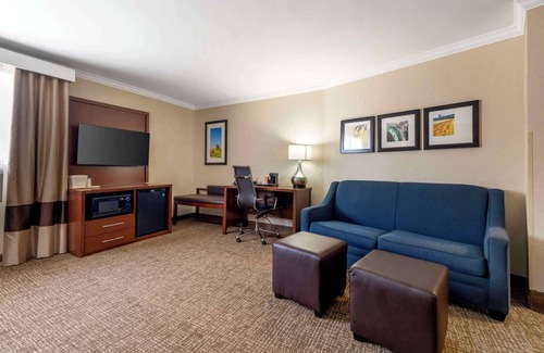 Elizabethtown Hotel | Comfort Suites