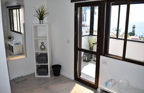 Tacoronte House | Comfort wellness house with sea and Teide view