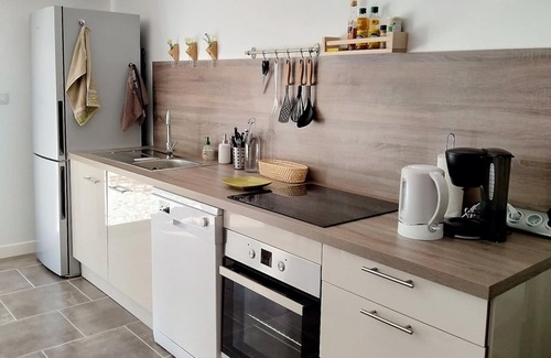 Montsegur-sur-Lauzon House | Comfortable accommodation in Drôme Provençale