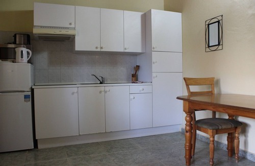 Parque Holandes Apartment | Comfortable 1-bed Bungalow in Parque Holandés