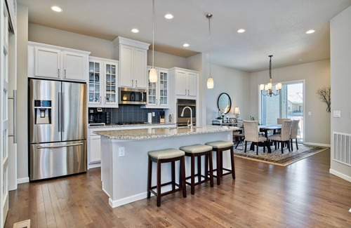 The Meadows House | Comfortable 3 Bedroom Patio Home in the Meadows