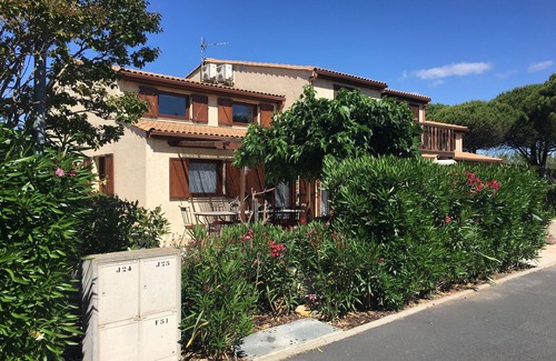 Portiragnes-Plage House | Comfortable air-conditioned house in complex with swimming pools and activities