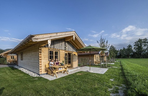 Lenggries Ski Chalet | Comfortable alpine chalet with fantastic mountain views and separate children's room