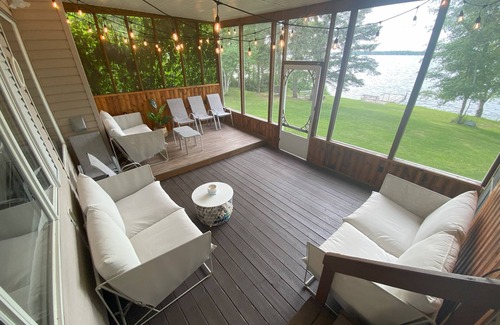 Lac du Bonnet House | Comfortable and Convenient 5 Bedroom Lake House