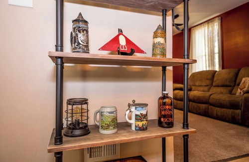 Havre De Grace House | Comfortable and quiet 3-bedroom-walk to downtown