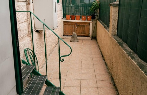 Civitavecchia Apartment | COMFORTABLE APARTMENT, 300 M FROM THE PORT OF CIVITAVECCHIA, 2 KM THE BEACH