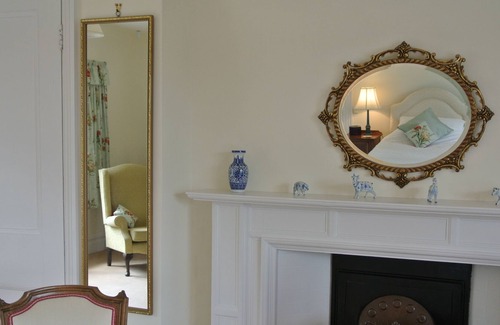 Winchester Apartment | Comfortable apartment with country views on northern edge of Winchester