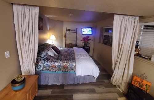 Tooele House | Comfortable, clean basement apartment