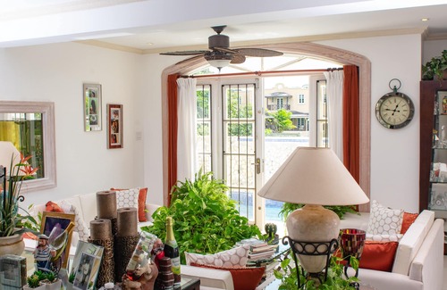 Warners Apartment | Comfortable, cozy, King Bedroom Suite in a lovely private residence