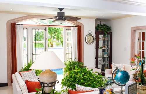 Warners Apartment | Comfortable, cozy, King Bedroom Suite in a lovely private residence