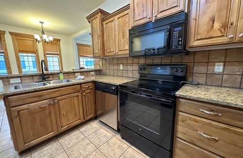 Driggs Condo | Comfortable Family Condo near downtown Driggs + Grand Targhee