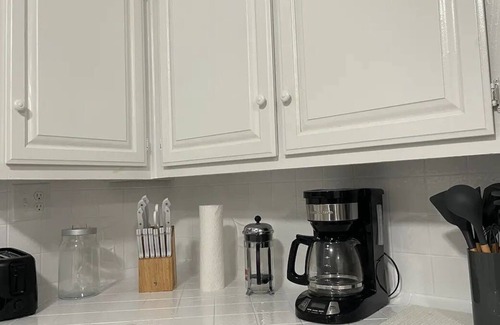 Fontana House | Comfortable family vacation/ business class.