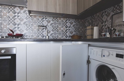 Forio Apartment | Comfortable Holiday Home with City-Sea View in center of Lacco Ameno (Ischia)