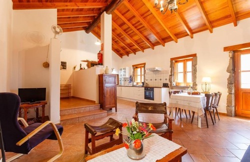 Agaete House | Comfortable holiday home with a private pool in an ideal location in the natural reserve and near the beach