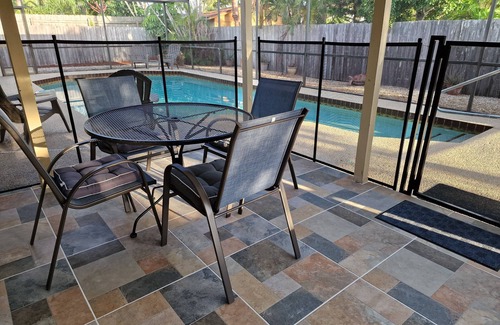 Riverview Estates House | Comfortable home, heated salt-cell pool with child-safety, 10 min from the beach